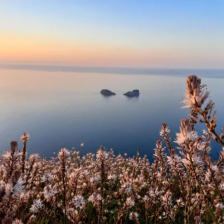 Borgo P Palazzo Catone 4* Cava deʼ Tirreni