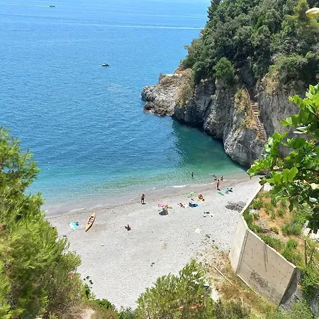 ベッド・アンド・ブレックファスト Borgo P Palazzo Catone 4*